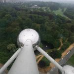 Blick aus dem Atomium in Brüssel