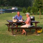 Picknickplatz bei der Schleuse von Fontenoy an der Aisne