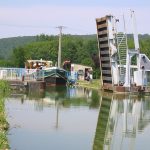 Schleuse und Hebebrücke am Canal de la Marne