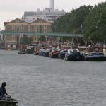 Treffen der Dutch Barge Association im Bassin de Villette in Paris (19. Arr.)