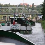 Morning rush hour upstream lock Coudray (Seine)