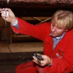 EFM expert Peter Voerman measures hull thickness