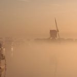 Morning mist in Meerkerk (Merwedekanaal bezuiden de Lek)