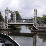 Liebevoll restaurierte Hebebrücke (Canal de Roubaix)