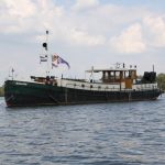 Kinette vor Anker im Biesbosch (Niederlande)