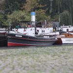 Der Historische Hafen Berlin hinter der Mühlendammschleuse