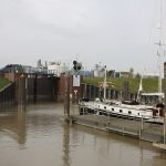 Wartesteg vor der Schutzschleuse Weener