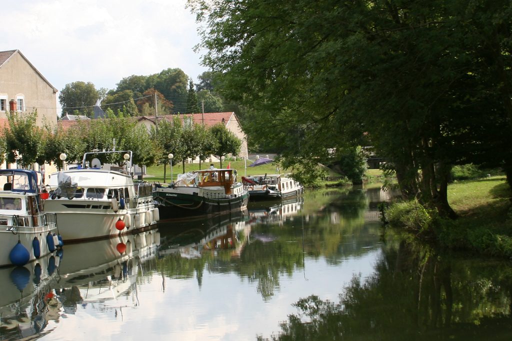 Der Hafen von Stenay