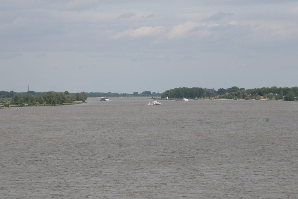 Der Rhein heisst hier Boven Merwede