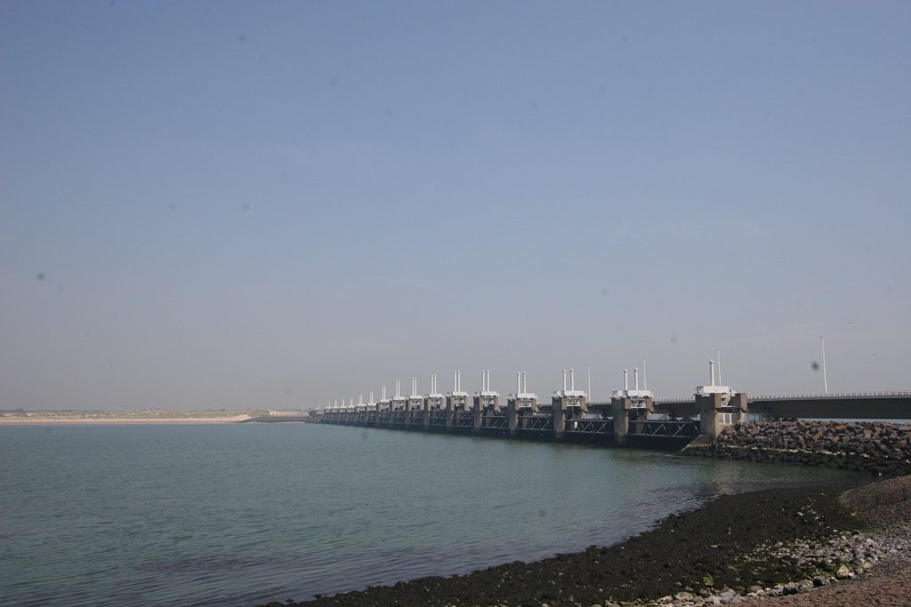 Das Sturmflutwehr «Neeltje Jans» in Zeeland