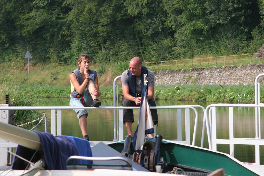 Warten, während sich die Schleuse füllt