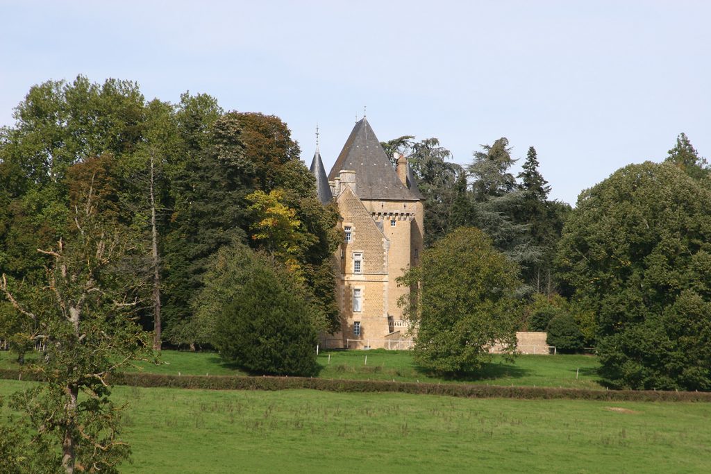 Château Tremblay am Canal du Nivernais