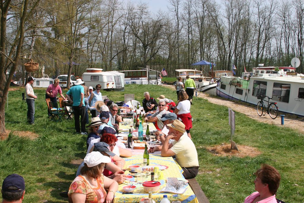 Barbecue der Hafengemeinde in Artaix