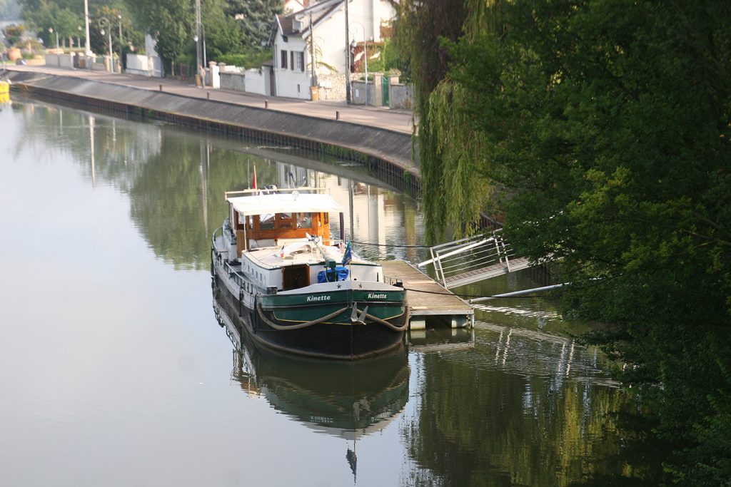 Am Ponton von Limay...