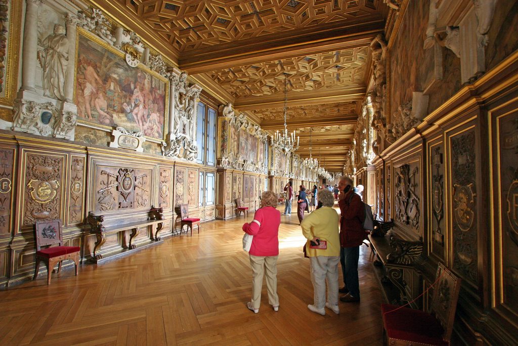 Königlicher Prunk im Schloss Fontainebleau