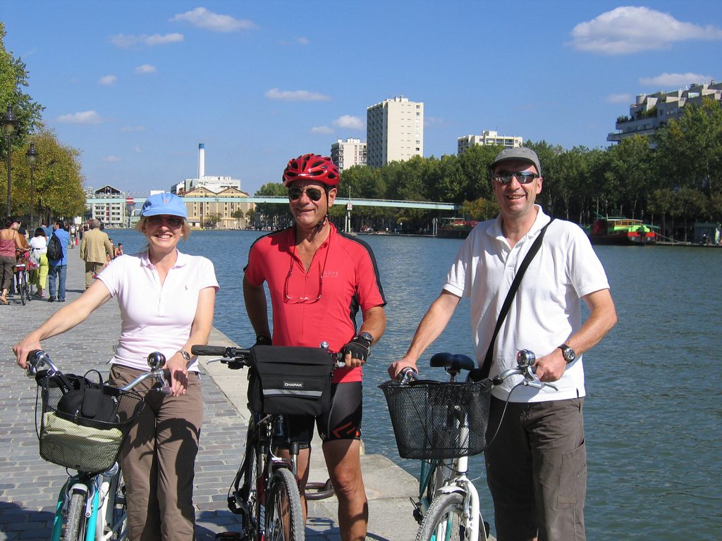 Mit dem Velo in Paris unterwegs (Foto Peter Vögtlin)