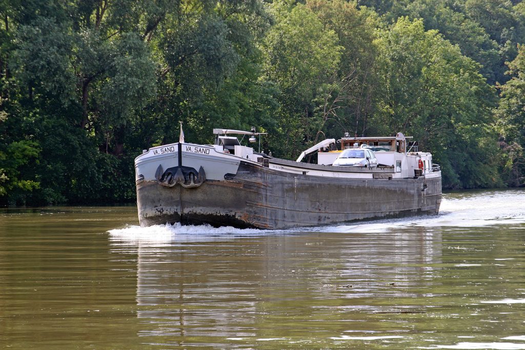 Eine leere Péniche