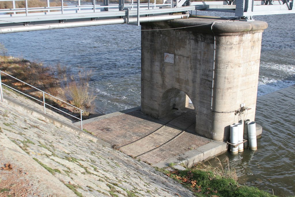 Das Wehr bei Normalpegel