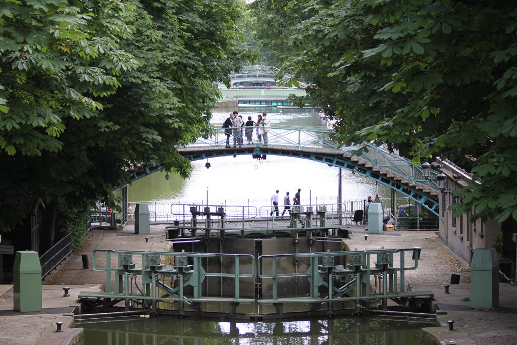 Die Doppelschleusen und Passerellen des Canal Saint-Martin