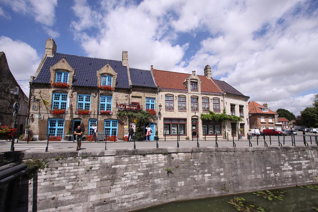 Häuserzeile in Bergues