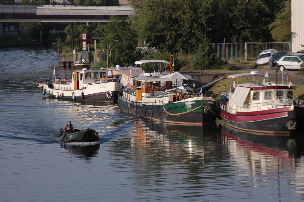 Vor der Tukker-Werft in Gorinchem