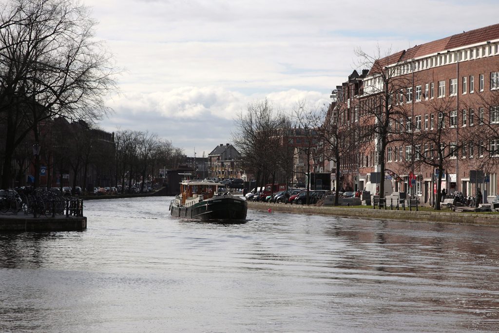 Fahrt durch Amsterdam