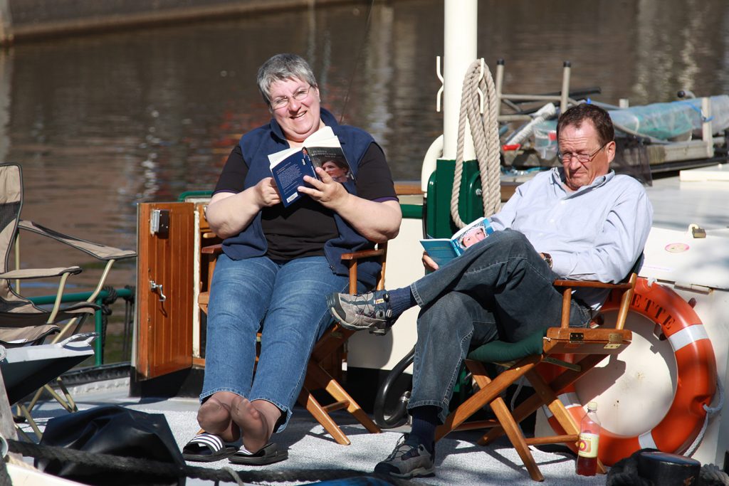 Mit den Bruppachers auf dem Rhein westwärts