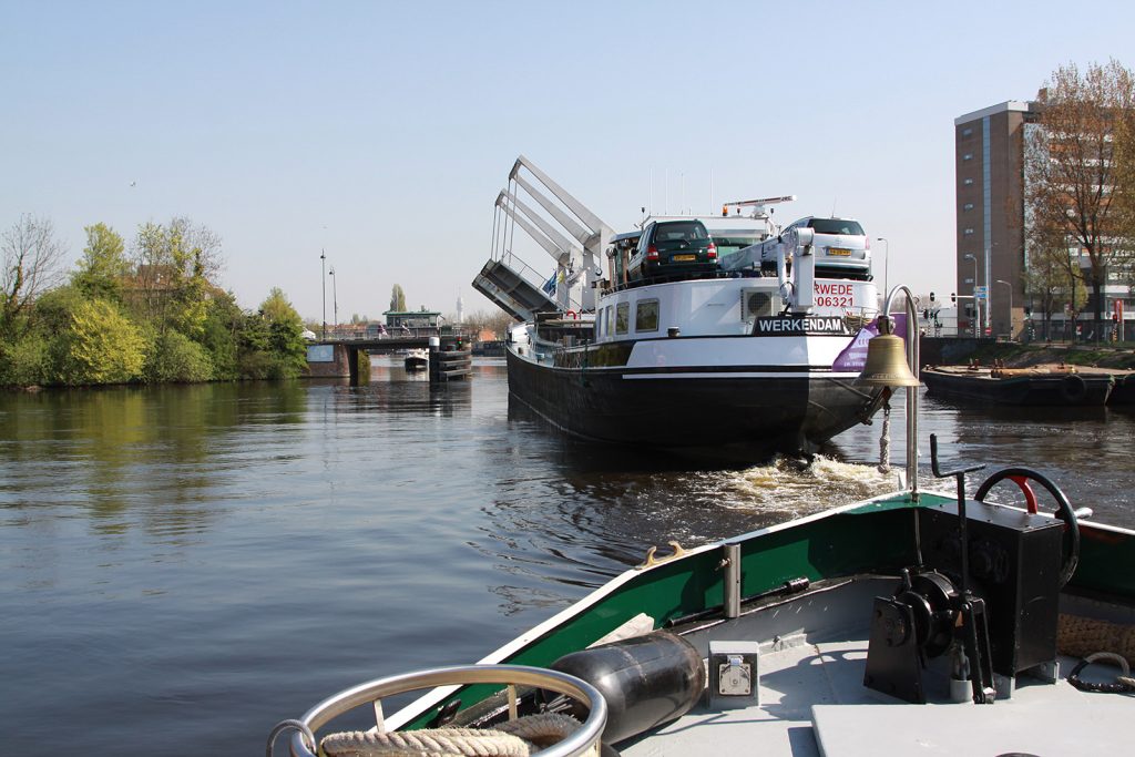 Hinter der «Merwede» auf der Ringfahrt