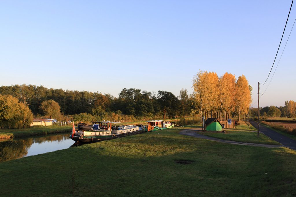 Mit «Wietske» am Canal de Roanne à Digoin