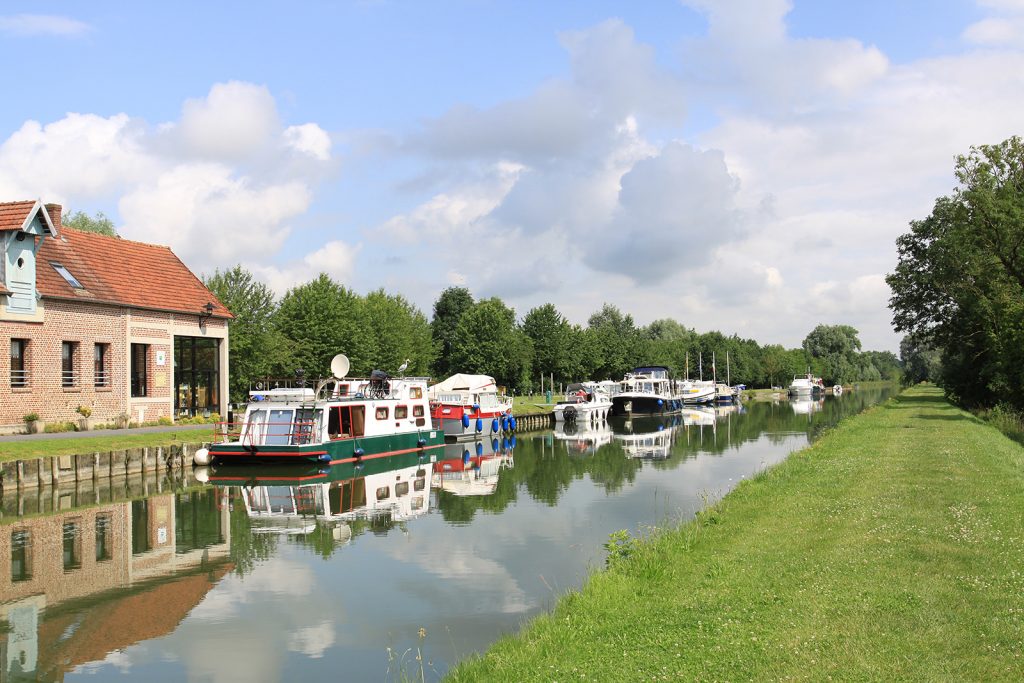 Die Mietbootbasis von Locaboat in Cappy