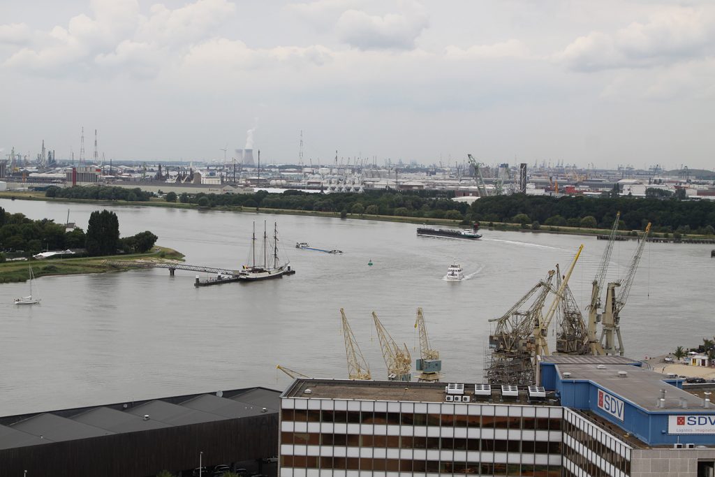 Blick auf Antwerpen und die Schelde