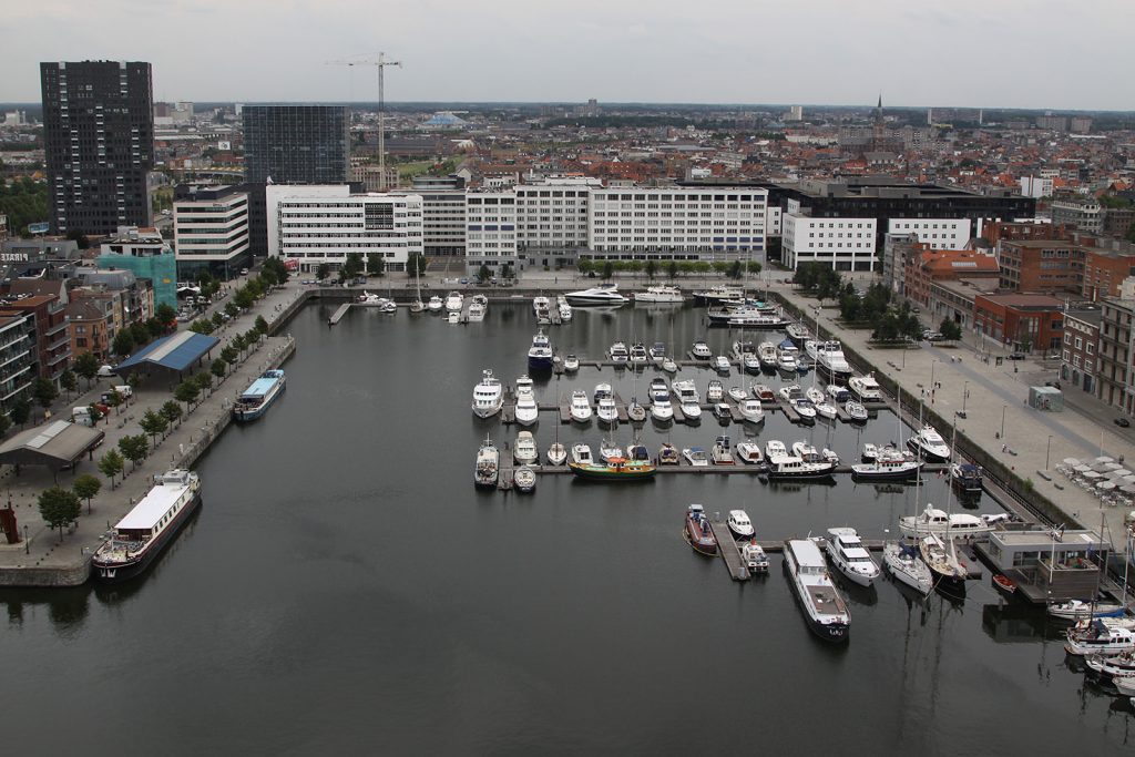 Der Jachthafen Willemdok in Antwerpen