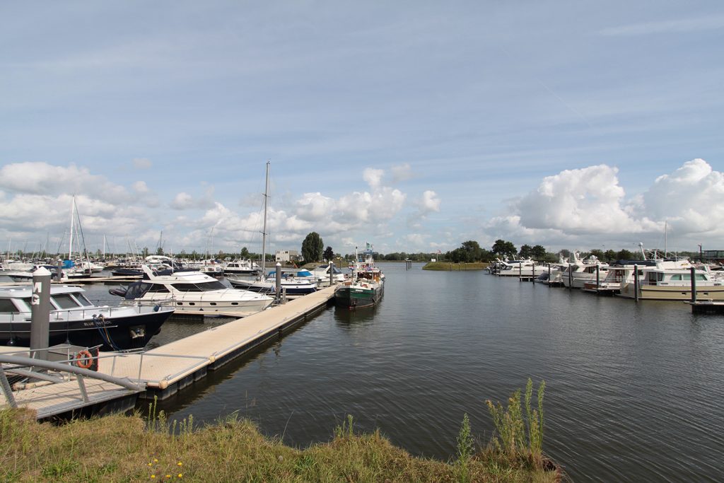 Biesbosch Marina Drimmelen