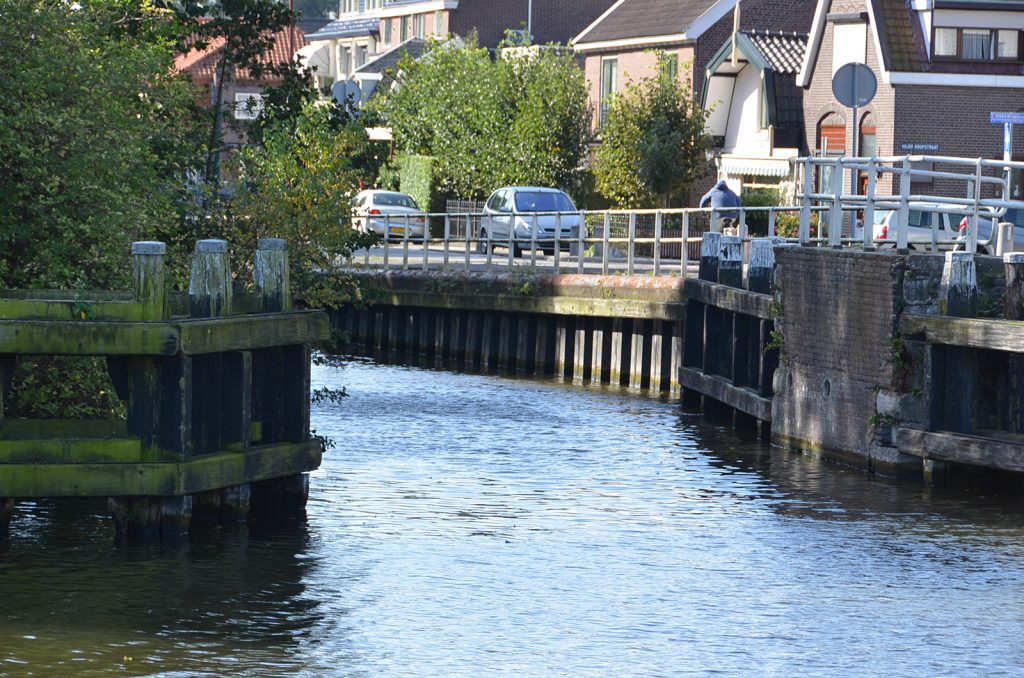 Einfädeln in die kanalisierte Hollandsche IJssel