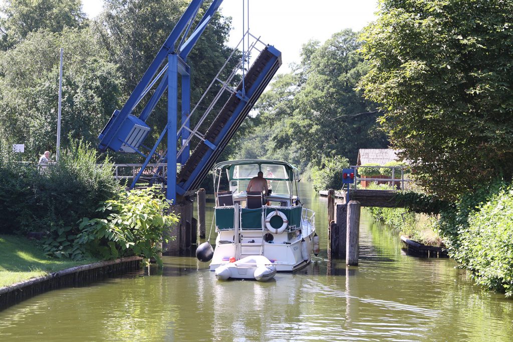 Die Köriser Zugbrücke (Teupitzer Gewässer)