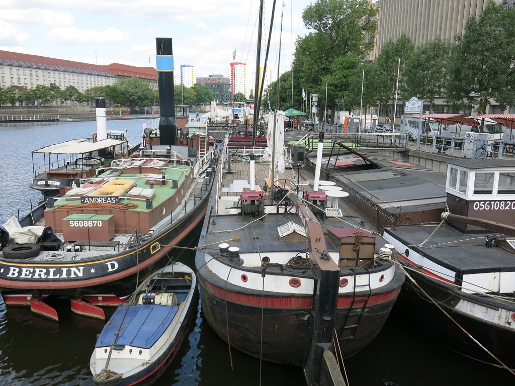 Der historische Hafen bei der Fischerinsel