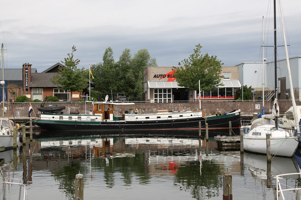 Im Gemeindehafen von Huizen