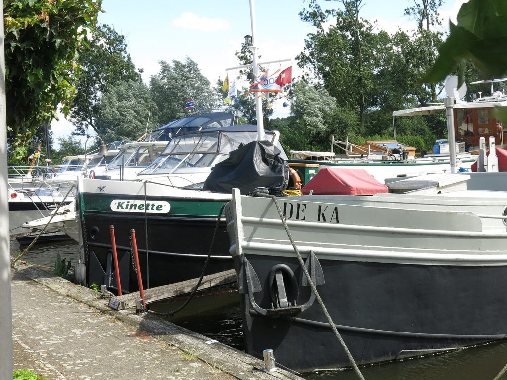 Im Gemeindehafen von Meerkerk