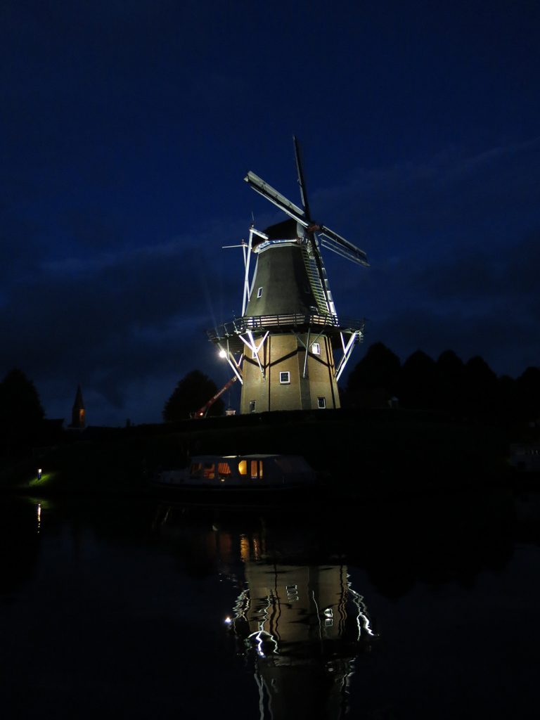 Dokkum by night