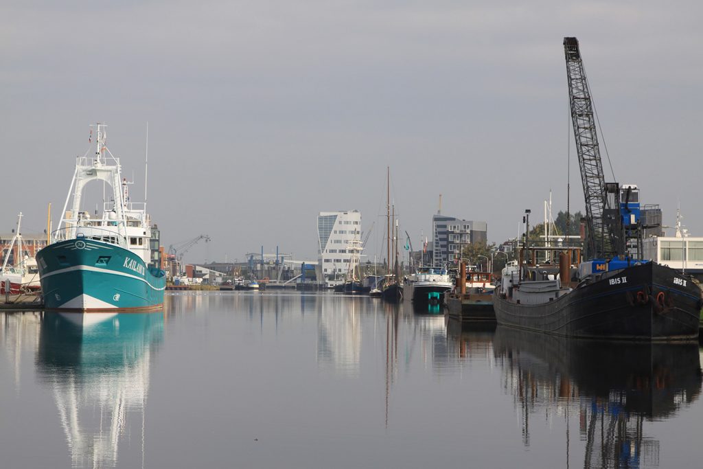 Der alte Eemskanal in Delfzijl