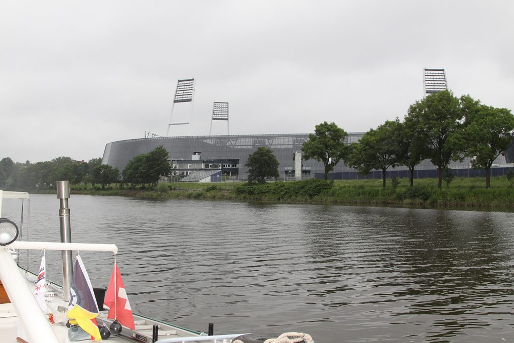 Am Stadion von Werder Bremen vorbei