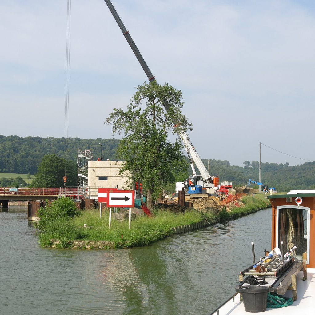 Reparatur der Hochwasserschäden