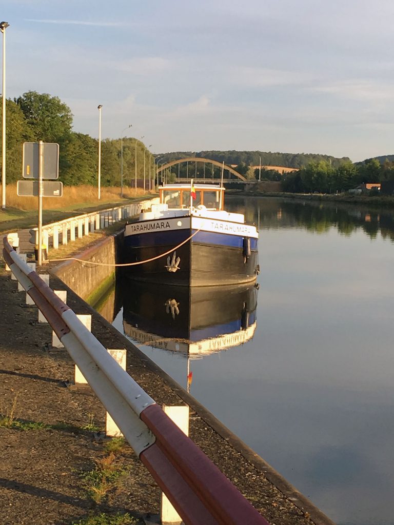 Im Oberwasser der Schleuse Floriffoux